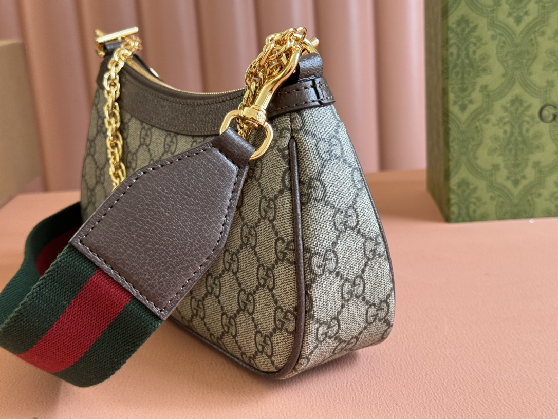 Gucci Hobo Bags